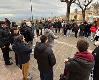 Al camposcuola ado per cercare la felicità